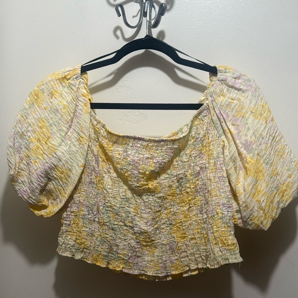 H&M crop top.
